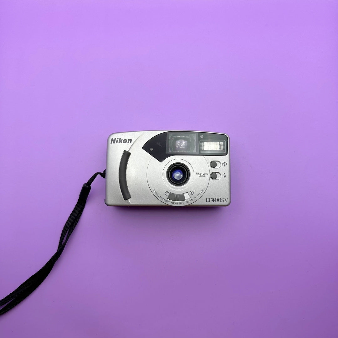 Nikon EF400SV - With Case