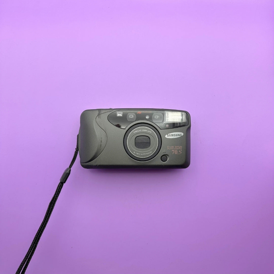 Samsung Slim Zoom 70S - With Case
