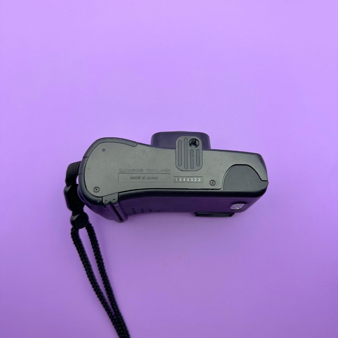 Olympus Infinity Zoom 2000