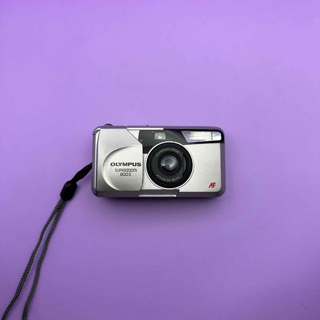 Olympus Superzoom 800S