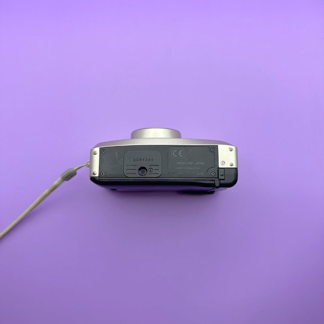 Nikon One Touch Zoom 90s