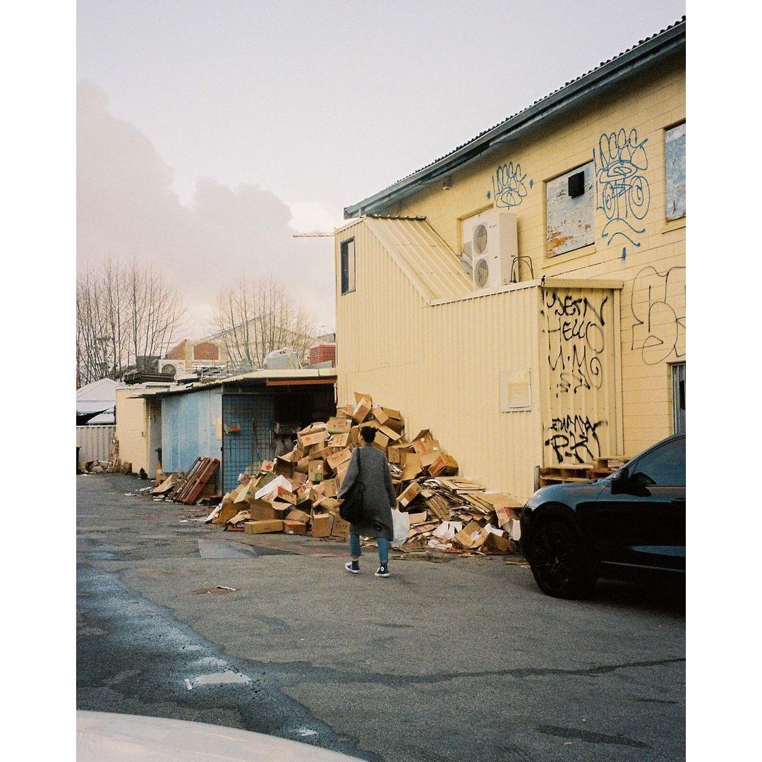 Canon Prima Zoom 85N - With Case