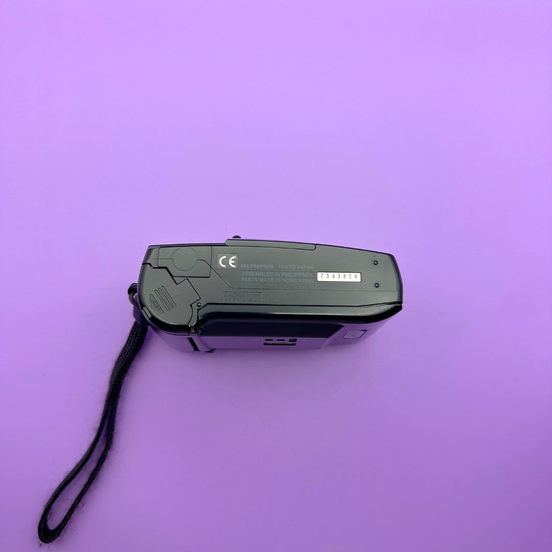 Olympus Trip AF 30 - With Case