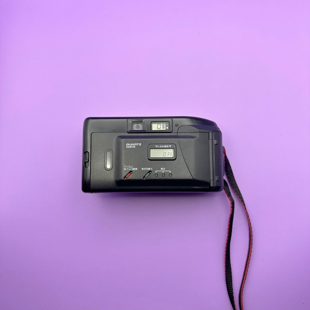 Canon Autoboy 3 - With Case