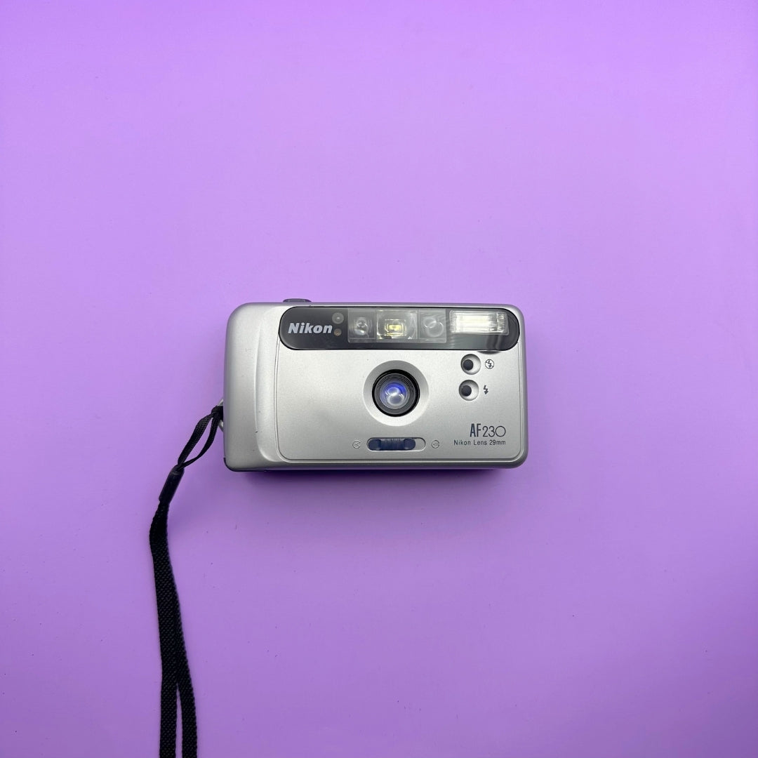 Nikon AF230