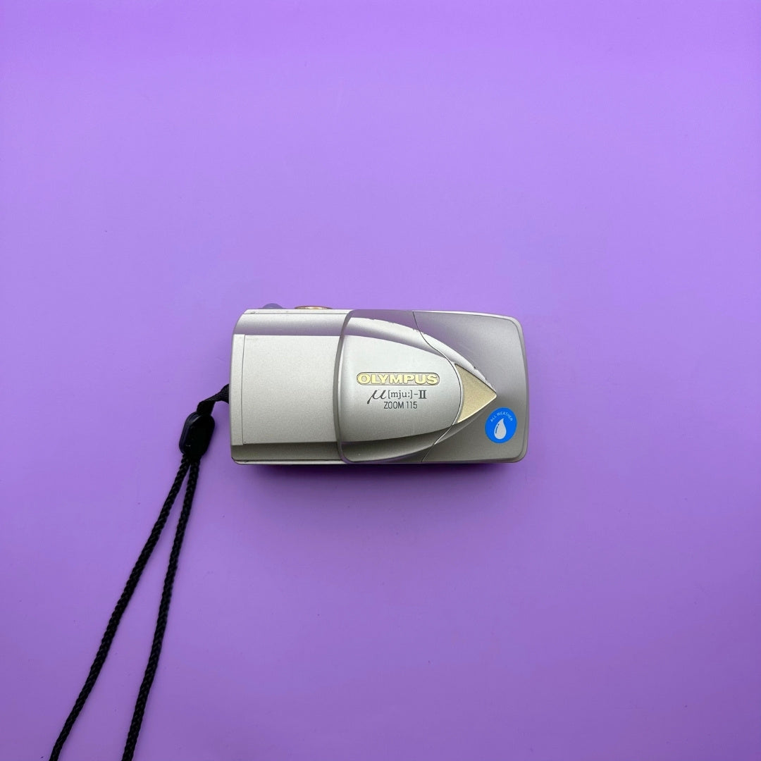 Olympus Mju II Zoom 115 - With Case