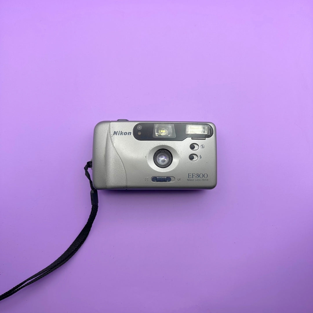 Nikon EF300