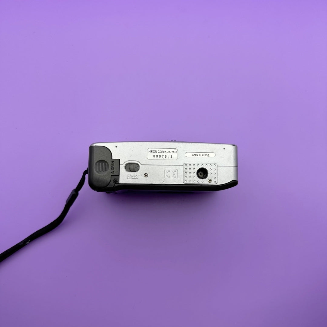 Nikon EF500SV