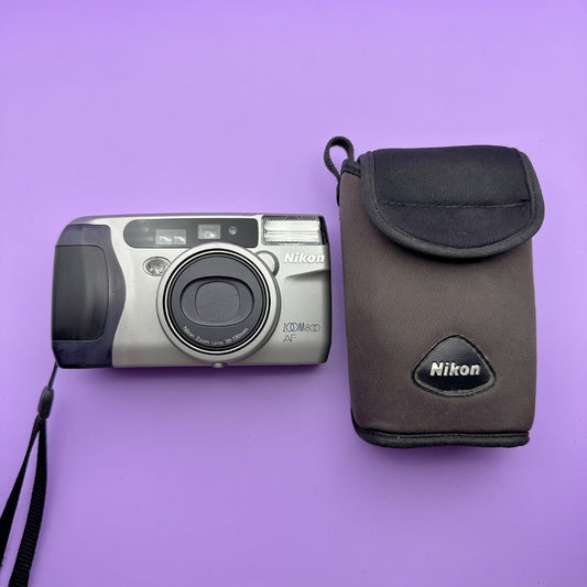 Nikon Zoom 800 AF - With Case