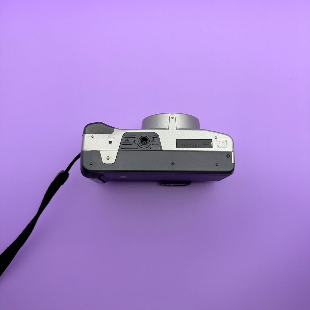 Nikon Zoom 800 AF - With Case