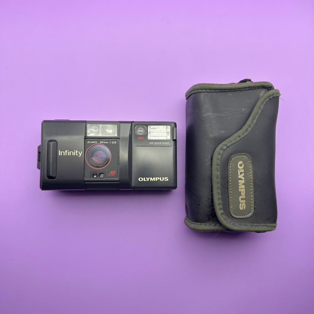 Olympus Infinity AF-1 - With Case