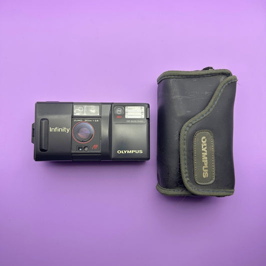 Olympus Infinity AF-1 - With Case