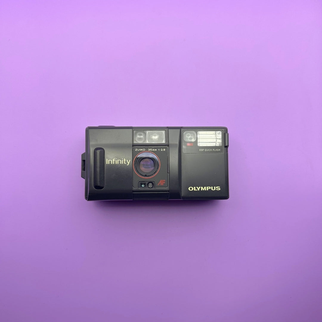Olympus Infinity AF-1 - With Case