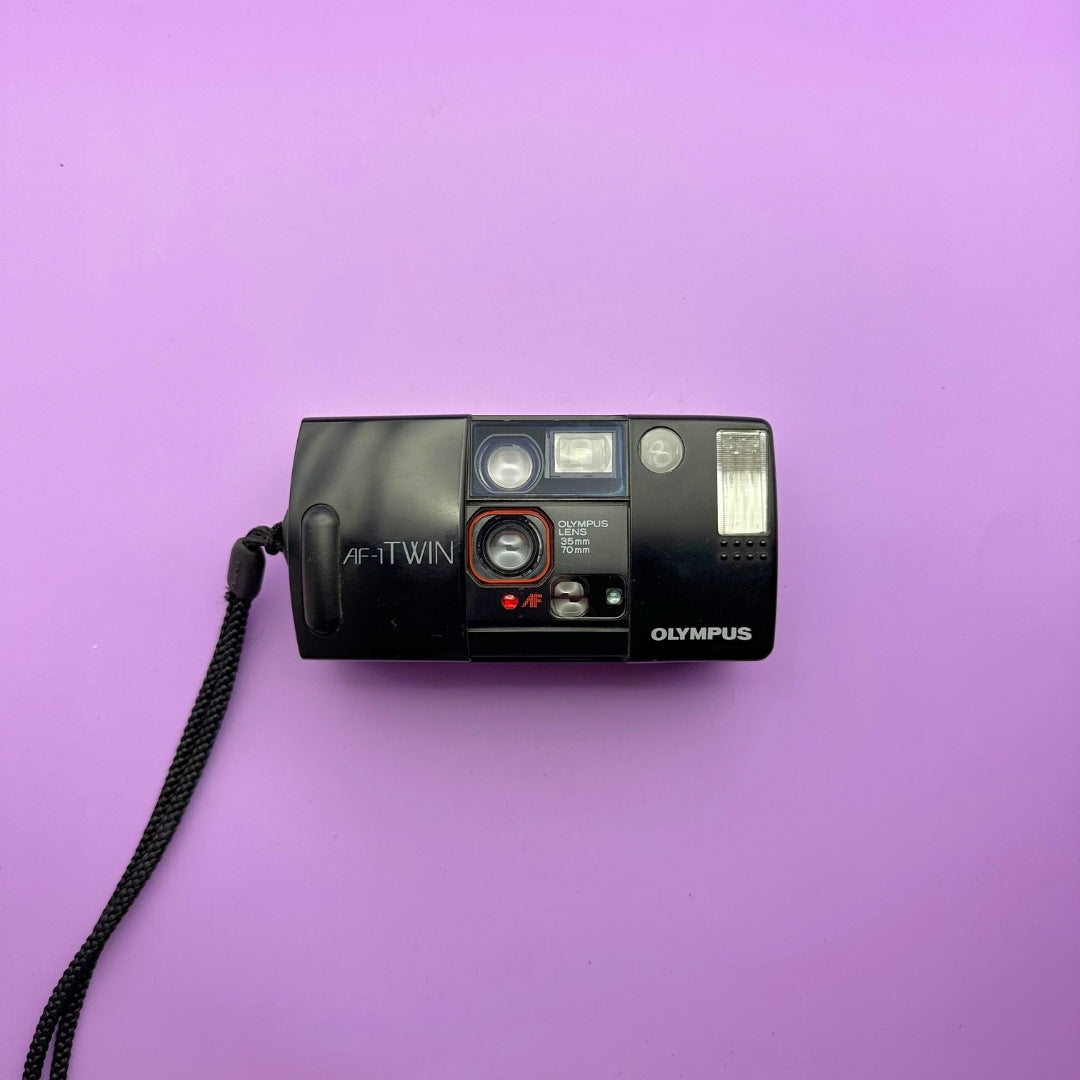 Olympus AF-1 Twin - With Case